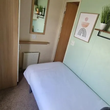 Kestrel19 Bay Caravan Camping