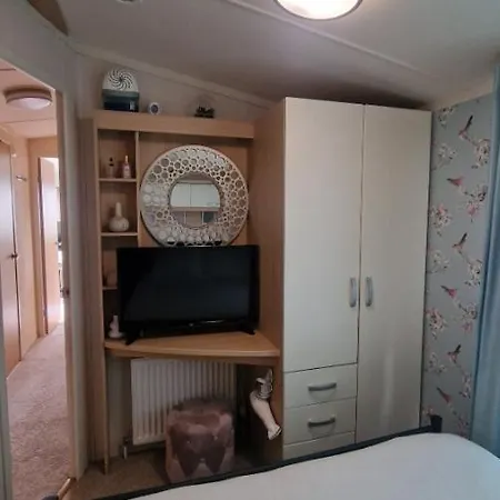 Kestrel19 Bay Caravan אתר קמפינג קייטון