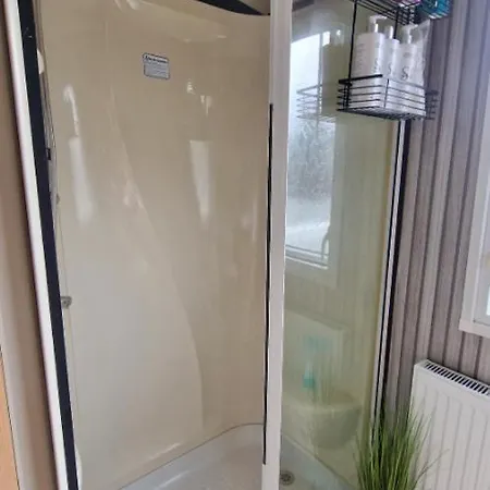 Kestrel19 Bay Caravan אתר קמפינג *
